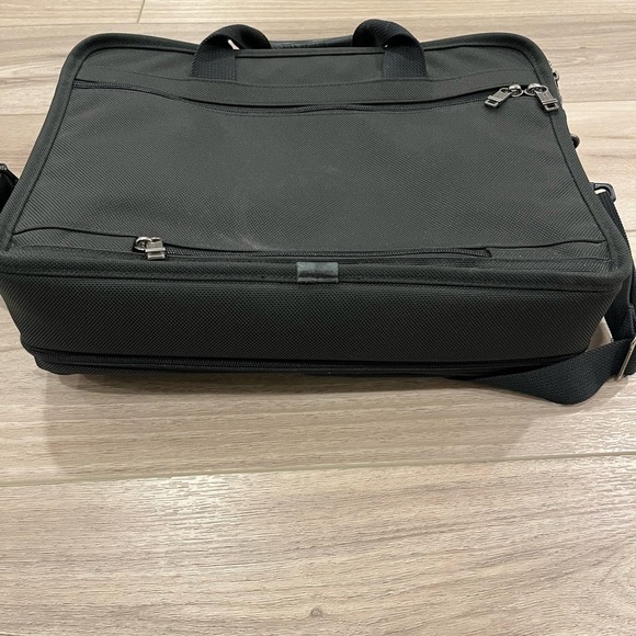 TUMI Alpha Ballistic Nylon Expandable Organizer Laptop Briefcase 26041D4 - Picture 11 of 15